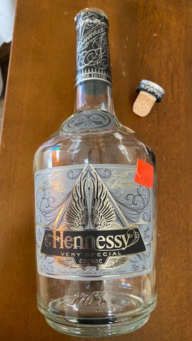 (Empty) 2016 Hennessy Very Special Ltd Edition by Scott Campbell 750ML No.153397 | 1 Bottle(s), 750ML